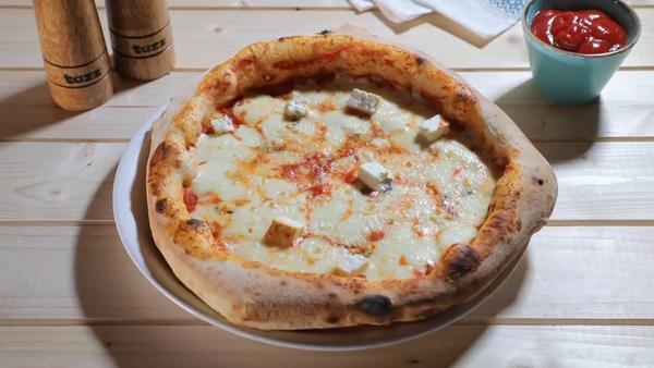 Pizza Quatro Formaggi